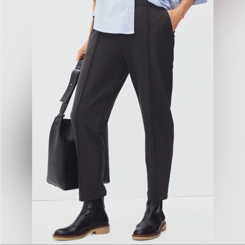 Everlane | The dream pant seamed sweatpants high rise size M black